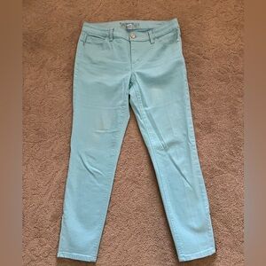 White House Black Market Turquoise Savvy Skinny Jeans Size 6